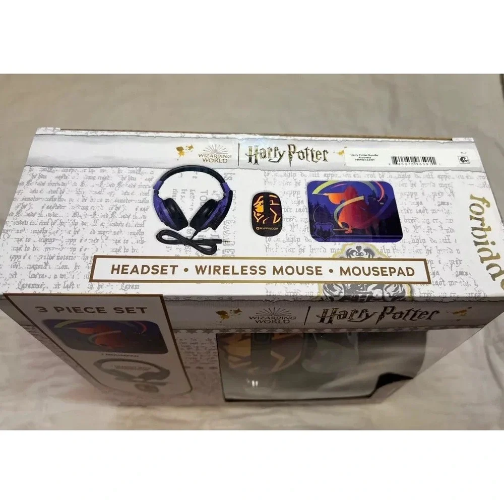 Collectible Harry Potter Headset w/Microphone, Wireless Mouse Pad 3 Piece‎ Set